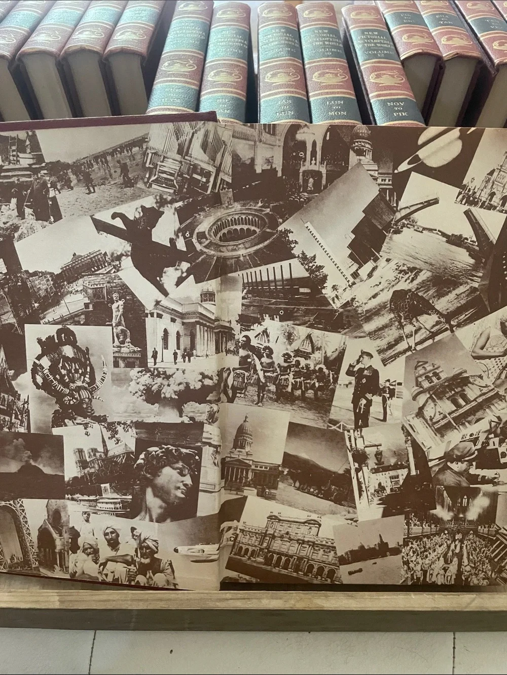 The New Pictorial  Encyclopedia Set 1954 sec printing w/ congratulations letter
